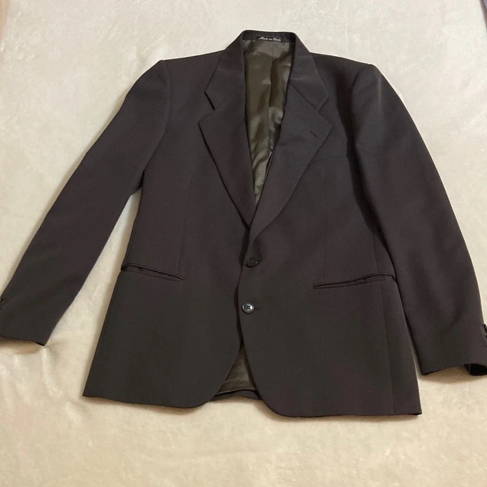 Mani by Georgio Armani suit, charcoal, jacket 38 or 40 - Picture 1 of 16